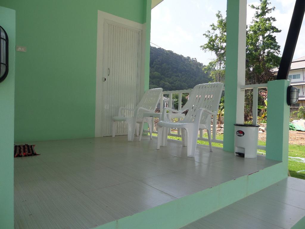 Lanta Triple Novel Hotel Koh Lanta Exterior photo