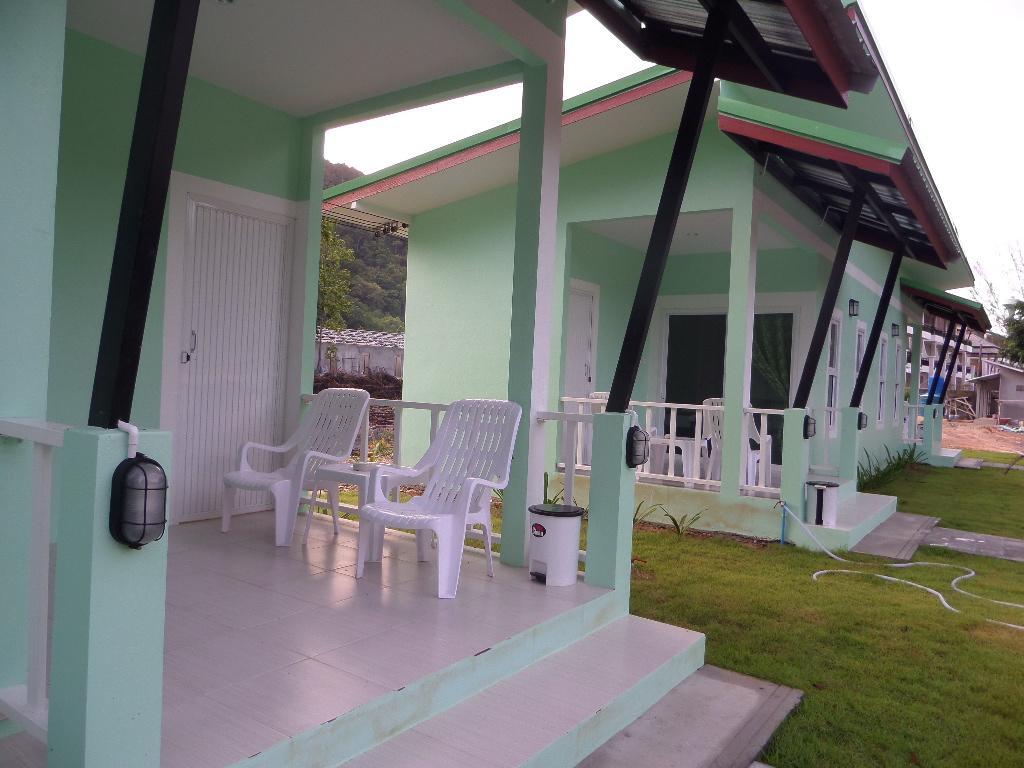Lanta Triple Novel Hotel Koh Lanta Exterior photo